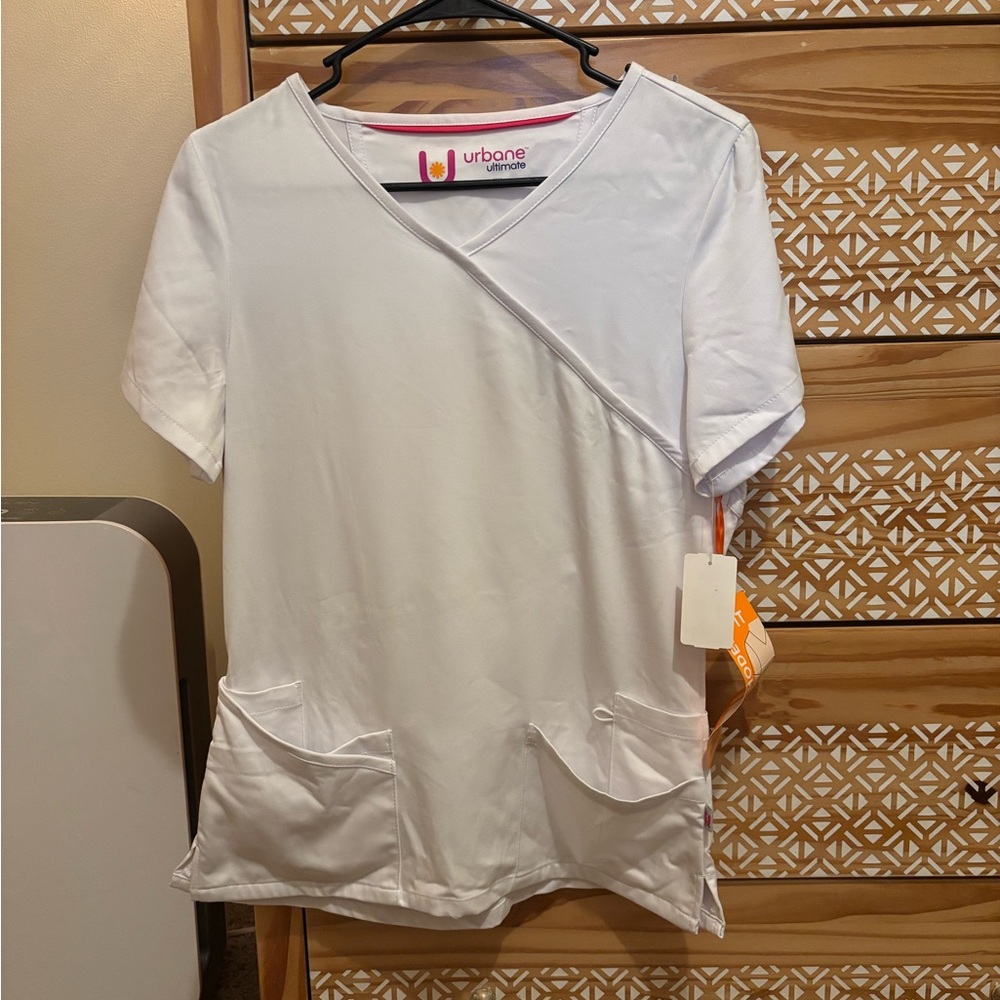 Urbane Ultimate white scrub Top